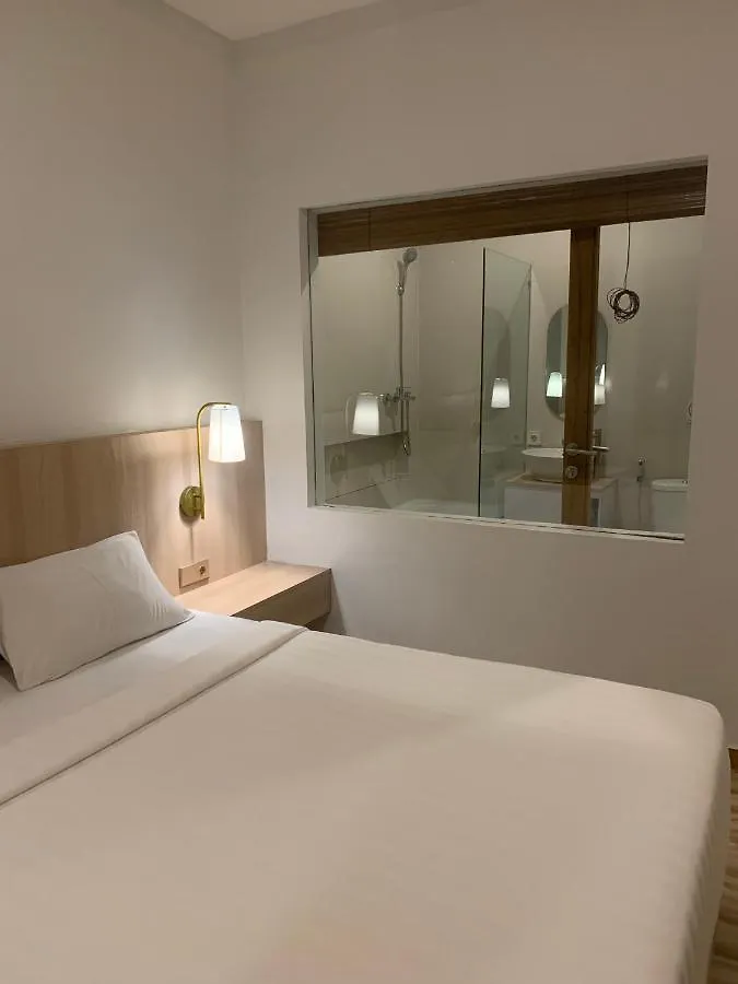 The Hita Apartement contacts